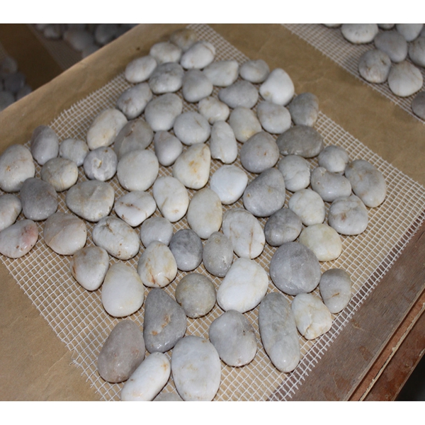 Natural polished pebbles